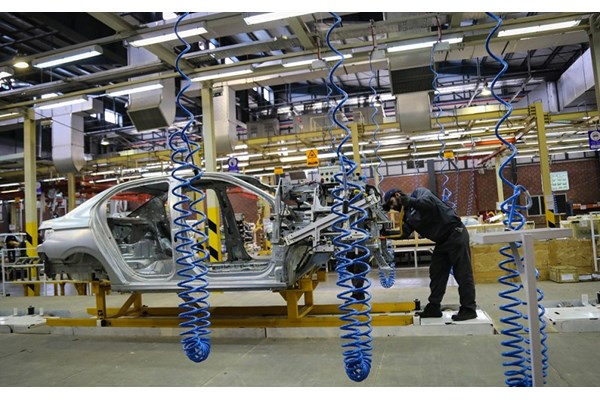 افت و خیز تولید در خودروسازی خصوصی